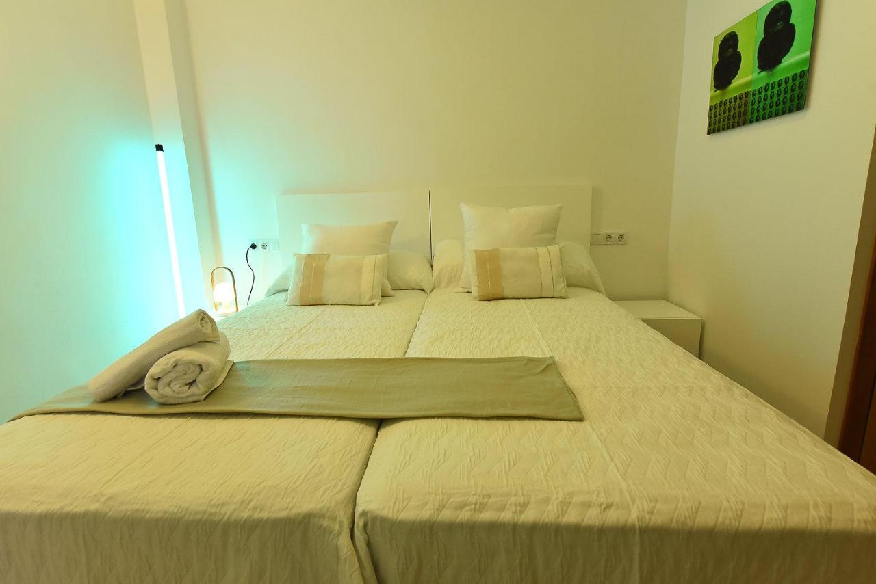 Sal Mar Suites Санта-Эулалия-дель-Рио Экстерьер фото