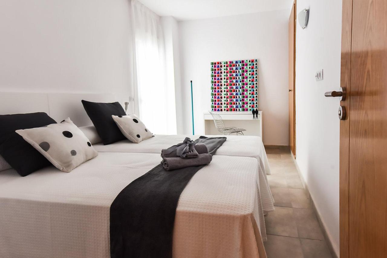 Sal Mar Suites Санта-Эулалия-дель-Рио Экстерьер фото