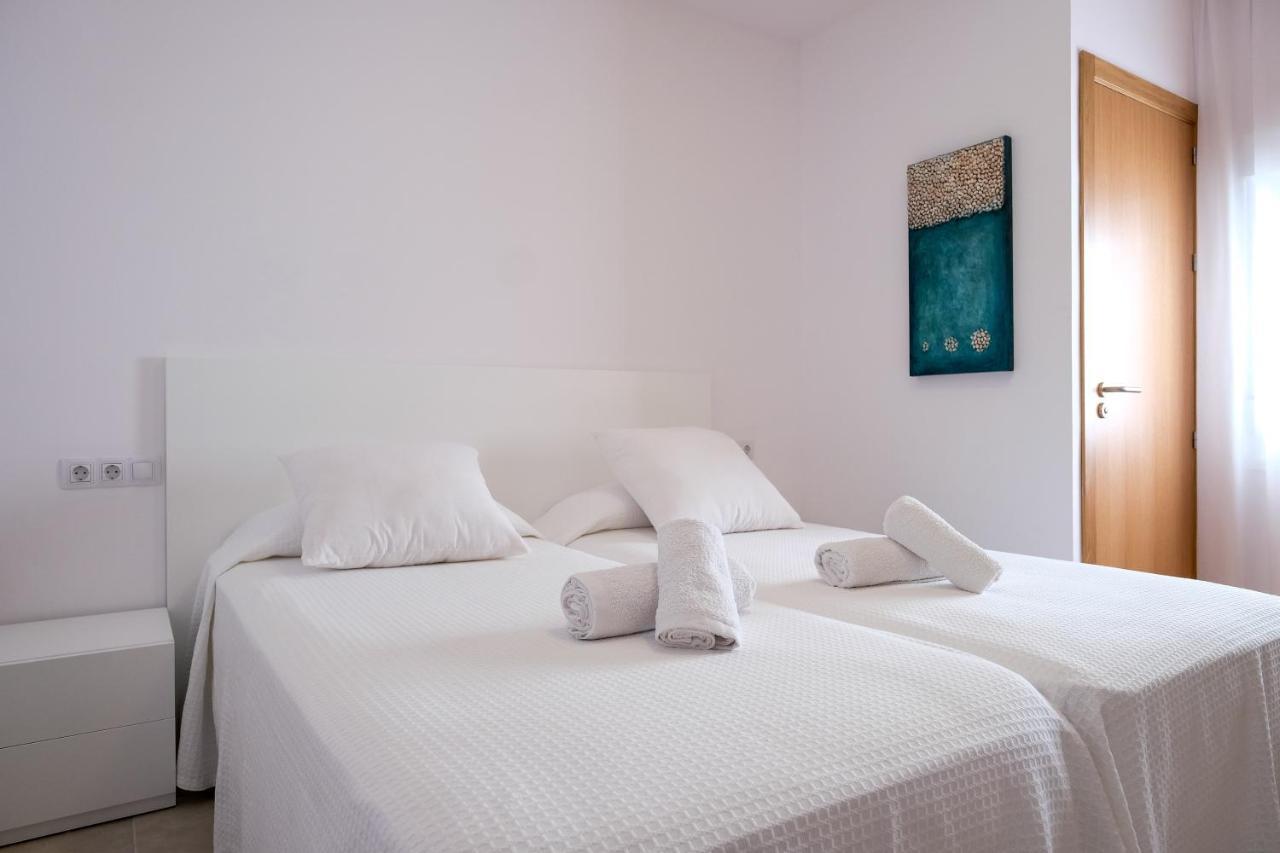 Sal Mar Suites Санта-Эулалия-дель-Рио Экстерьер фото